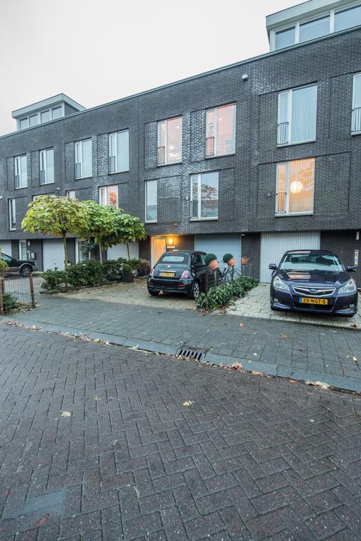 Sleep At Slim Amsterdam Bed & Breakfast ภายนอก รูปภาพ